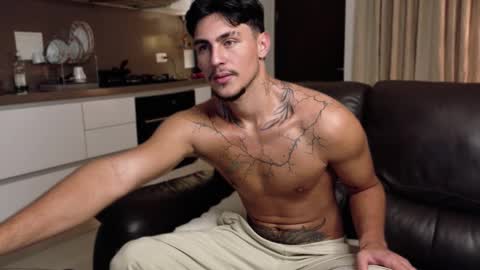 axelblack7 online show from 01.14.26