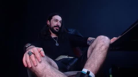 AxelColton online show from 11.20.25