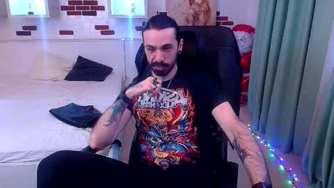 AxelColton online show from 12.14.25