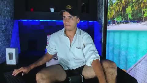 Axell Cross2 online show from 01.23.25