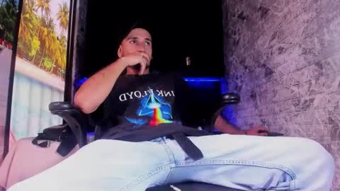 Axell Cross2 online show from 03.24.26