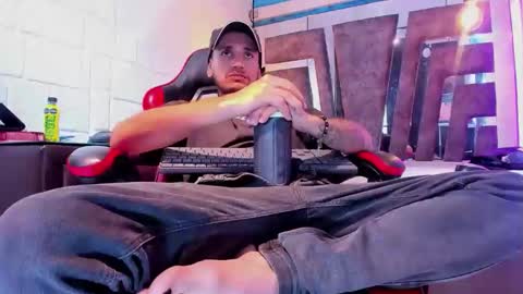 Axell Cross2 online show from 03.29.26