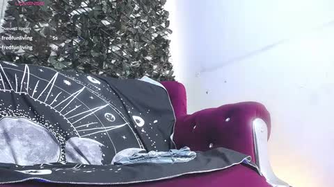 Snapshot of axellkush chatting on 02.05.25 AxellKush online show from 02.05.25