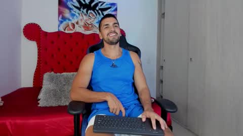 Axel online show from 11.24.25