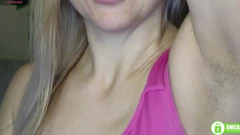 Jully online show from 12.17.25