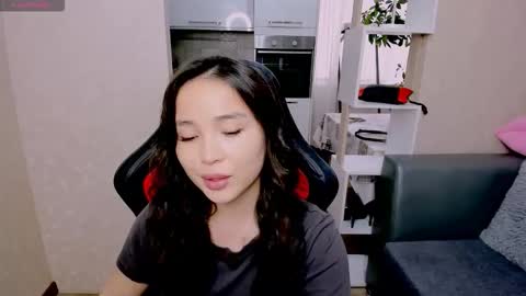 Aya Moon online show from 10.10.25
