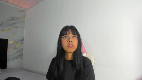 Snapshot of ayamefox chatting on 09.23.25 Ayame online show from 09.23.25