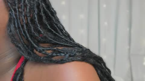 Snapshot of ayanaa_ebony_ chatting on 06.15.26 Ayana online show from 06.15.26
