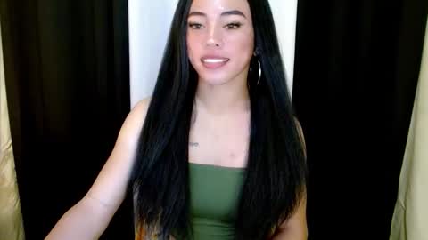 Snapshot of ayesha_x chatting on 09.20.25 ayesha_x online show from 09.20.25