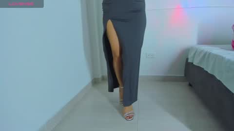 Snapshot of ayheleen_sexygirl3 chatting on 01.12.25 Mariana online show from 01.12.25