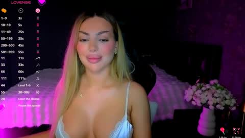  Ayla Demir  online show from 03.31.26