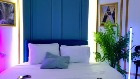 Ayla online show from 10.20.25