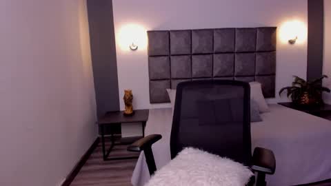 Ayleen online show from 02.13.25