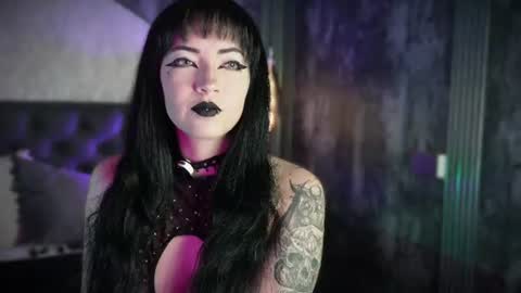 Snapshot of aylen_darkmoor chatting on 06.16.26 Aylen online show from 06.16.26