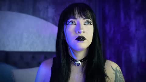 Snapshot of aylen_darkmoor chatting on 06.20.26 Aylen online show from 06.20.26
