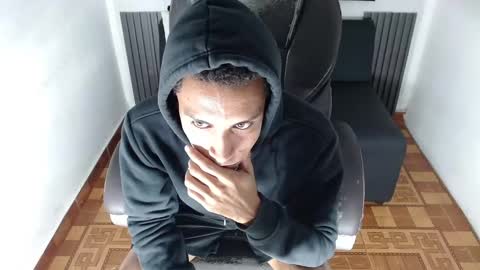 Snapshot of aylensantos chatting on 03.01.25 Aylen online show from 03.01.25