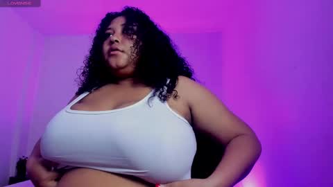 Ayliinn  online show from 10.14.25