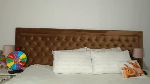 Aylin online show from 02.23.25