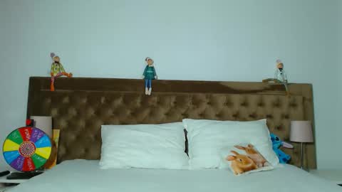 Aylin online show from 12.03.25