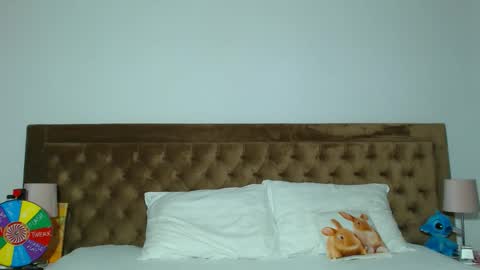 Snapshot of aylinhoney chatting on 01.16.26 Aylin online show from 01.16.26