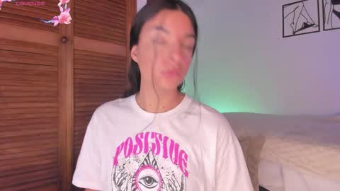 Aylin  online show from 10.26.25