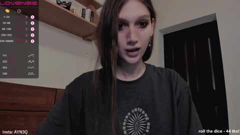 AYNEK        fansly  online show from 01.06.25