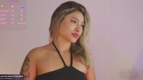 Snapshot of ayralee chatting on 01.21.25 Ayra L online show from 01.21.25