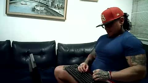 Snapshot of ayrton_naffah2 chatting on 04.27.26 Ayrton naffah2 online show from 04.27.26
