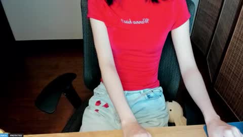 Snapshot of ayumianzu chatting on 02.13.26 anzu online show from 02.13.26