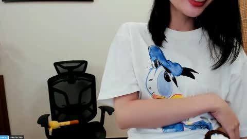 Snapshot of ayumianzu chatting on 02.23.26 anzu online show from 02.23.26