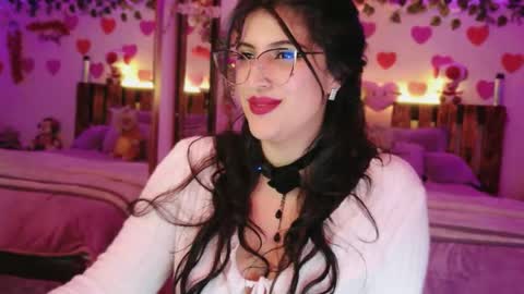 Snapshot of azaharnoor chatting on 04.22.26 Azahar online show from 04.22.26
