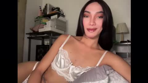 Snapshot of azalea_cum69 chatting on 04.20.26 azalea_cum69 online show from 04.20.26