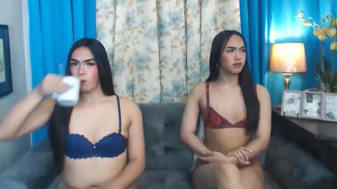 Snapshot of azelkimbrutas chatting on 03.19.26 azelkimbrutas online show from 03.19.26