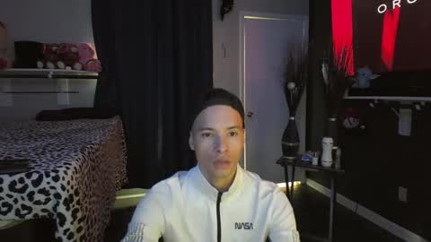 azell19 online show from 01.06.25