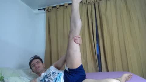 Snapshot of aziel_xxx chatting on 03.06.25 AZIEL online show from 03.06.25