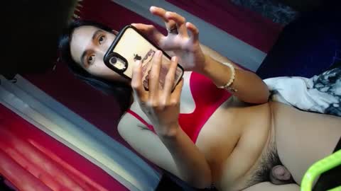 Snapshot of aziyah_goddess chatting on 02.05.25 Aziyah online show from 02.05.25