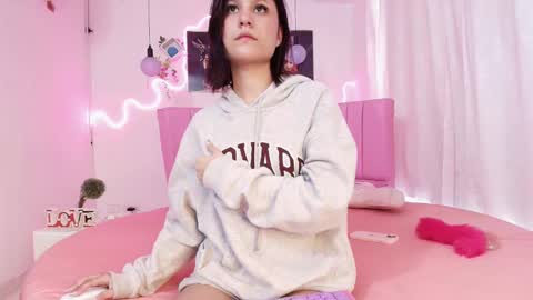 Snapshot of azul_horny chatting on 02.06.25 PRINCESS AZUL. online show from 02.06.25