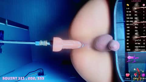 Snapshot of azul_poppi chatting on 10.15.25 earandel online show from 10.15.25