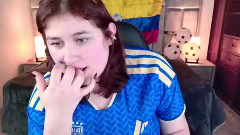 Snapshot of azul_veraa chatting on 06.26.26 Azul online show from 06.26.26