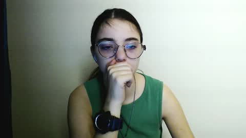 azumi_chan_ online show from 12.13.25