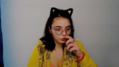 Snapshot of azumi_chan_ chatting on 01.19.26 azumi_chan_ online show from 01.19.26