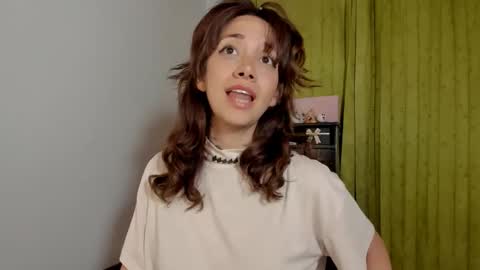 azumi saan online show from 02.06.26