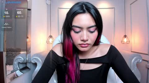 Azura online show from 01.21.25