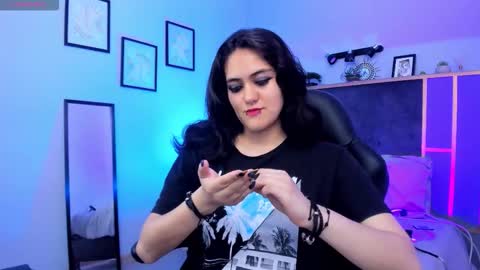 Azurra  online show from 11.13.25