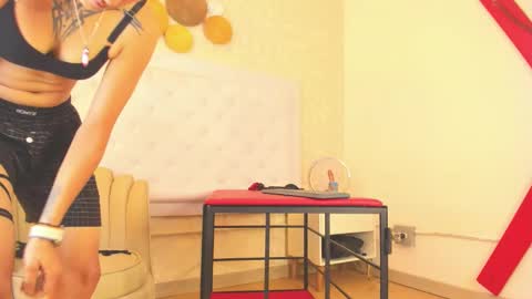 Anny online show from 09.14.25