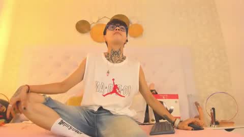 Anny online show from 09.30.25