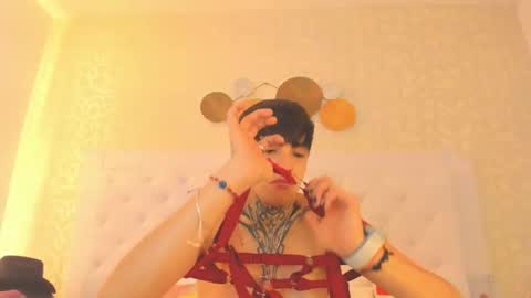 Anny online show from 10.04.25