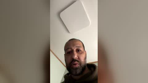 b945061 online show from 04.13.26