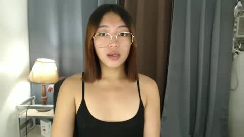 Snapshot of babaengmalande chatting on 02.23.25 Danice online show from 02.23.25