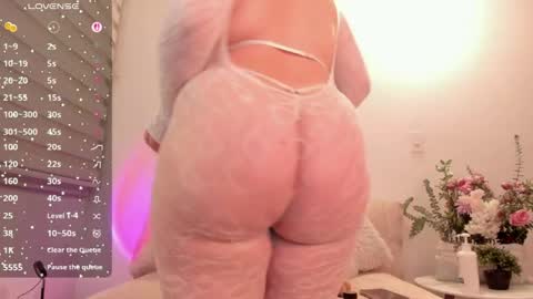 babe_sophiee1 online show from 05.30.26